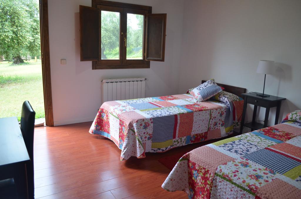 CH Tietar Guest House La Iglesuela Bagian luar foto